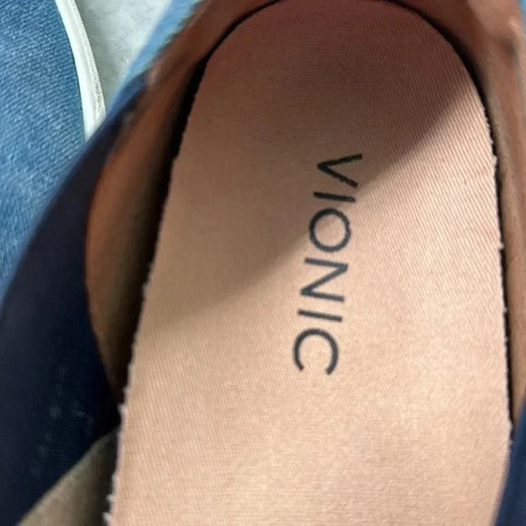 Vionic Ivy Canvas Slip-On Shoes in navy blue - Picture 4 of 6